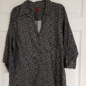 Women's plus size 2X long sleeve dress shirt